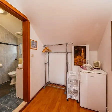 Guest house Maria Kastela